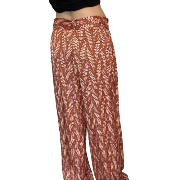 Anthropologie Hutch Wide Leg Satin Boho Pants Floral Leaf Beach Size Small - Picture 1 of 6
